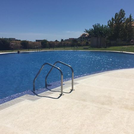 Chalet Adosado 3 Dormitorios San Jorge  ภายนอก รูปภาพ
