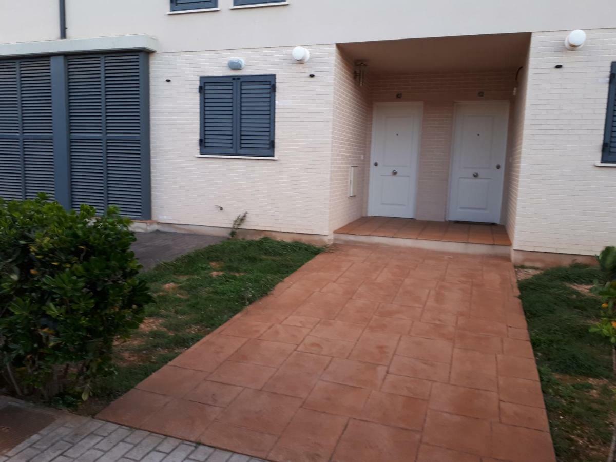 Chalet Adosado 3 Dormitorios San Jorge  ภายนอก รูปภาพ